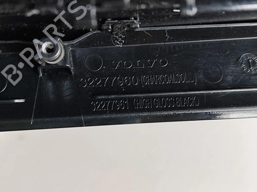 Andre VOLVO XC40 (536) Recharge AWD | BP28552532O1 