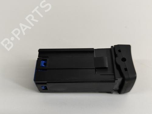 Switch TOYOTA COROLLA Estate (_E21_) 2.0 Hybrid (MZEH12) | BP27788949I30