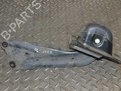 right-rear-suspension-arm-vw-golf-vii-5g1-bq1-be1-be2-2012-2013-2014-2015-2016-2017-2018-2019-2020-2021-33348144 main image