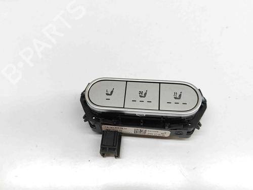 switch-mercedes-benz-gle-v167-2018-33375332 main image