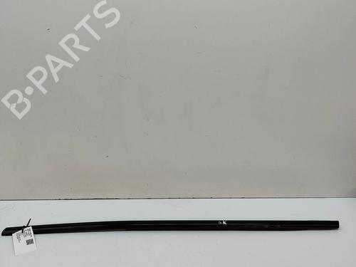 Used Door moulding trim Door moulding trim BMW 5 (G60, G90, G68) i5 eDrive40 (340 hp) 33372248 33372248