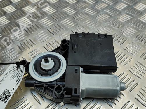 Right front window motor VOLVO XC40 (536) Recharge AWD | BP33373880E20 - Image 4