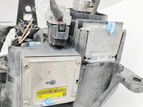 Right headlight JEEP GRAND CHEROKEE IV (WK, WK2) 3.0 CRD V6 4x4 | BP32458817C29 