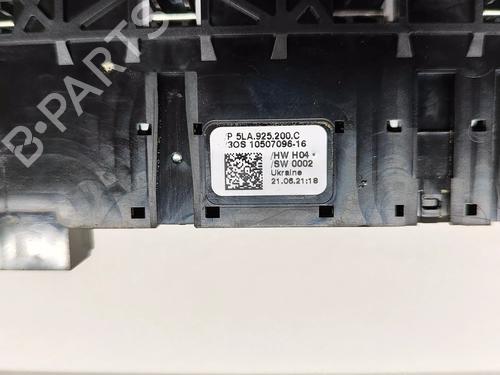 Switch SKODA ENYAQ iV SUV (5AZ) 50 | BP27773444I30 - Image 6