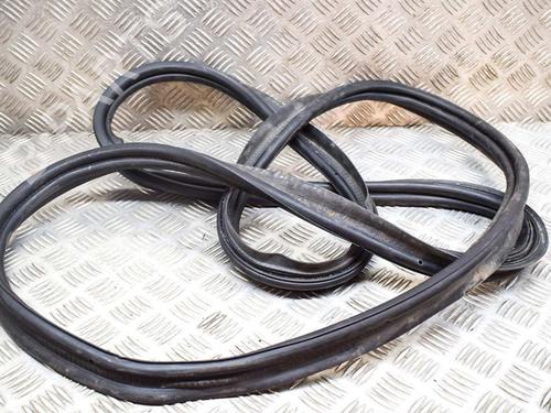 Used Rubber door seal MERCEDES-BENZ E-CLASS T-Model (S213) E 220 d (213.204) (163 hp) 14913187