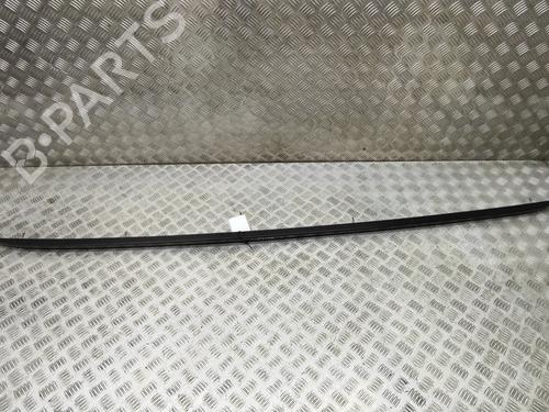 Used Roof bar VW PASSAT B8 Variant (3G5, CB5) 2.0 TDI (150 hp) 26383329