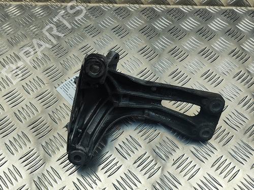 Used Support AUDI A4 B7 Avant (8ED) 2.0 TFSI (200 hp) 28564099