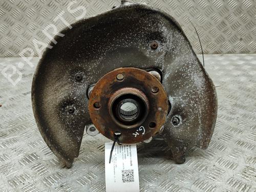 Fusee links achter AUDI Q5 (8RB) 2.0 TDI quattro (177 hp) 17444664