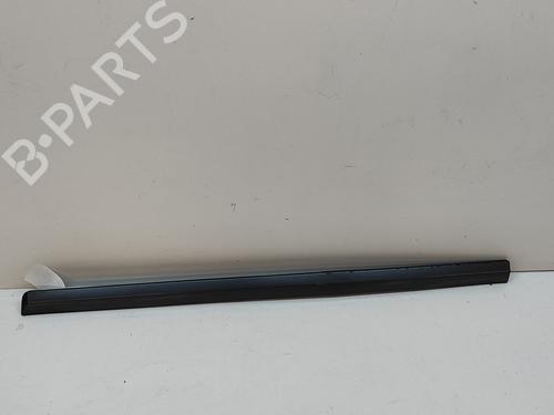 Used Door moulding trim VOLVO S40 II (544) T5 (220 hp) 25218533
