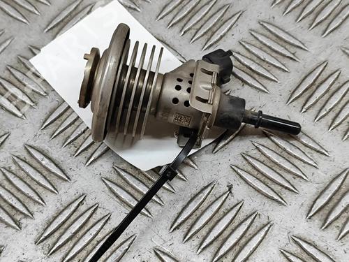 Used Injector SKODA YETI (5L) 2.0 TDI (110 hp) 22998575