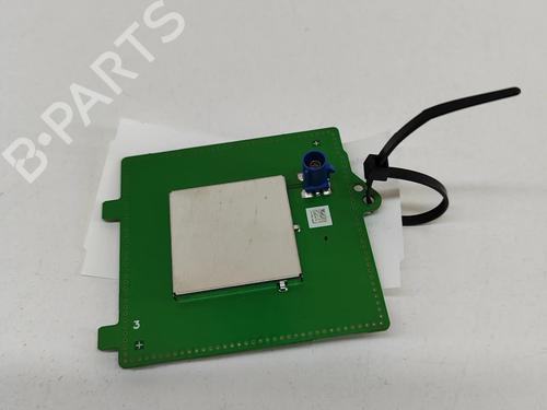 antennabase-tesla-model-3-5yj3-2017-27776201 main image