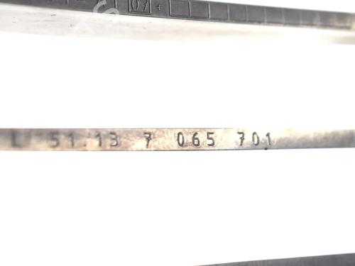 Grille BMW 5 Touring (E61) 530 d | BP30214339C40 