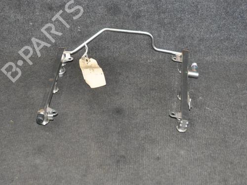 Used Injection rail Injection rail MERCEDES-BENZ CLK (C209) CLK 350 (209.356) (272 hp) 6728200 6728200