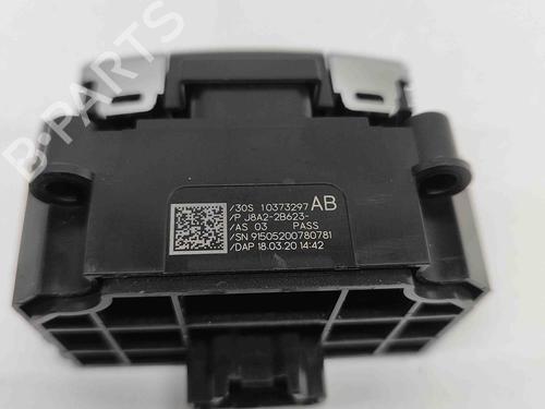 Switch JAGUAR I-PACE (X590) EV400 AWD | BP27778803I30