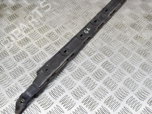 Used Rear bumper bracket Rear bumper bracket 8842192 8842192