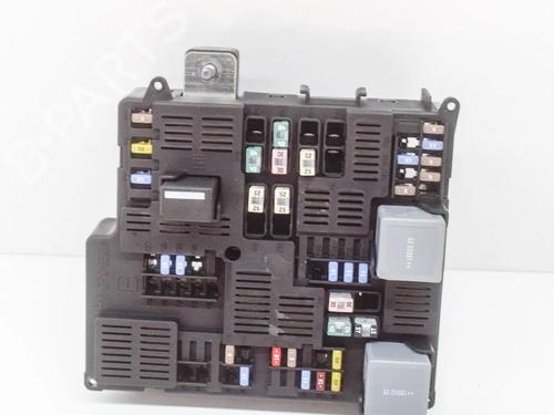 Used Fuse box Fuse box VOLVO V90 II Estate (235) D5 AWD (235 hp) 7798142 7798142