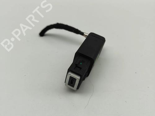 Used Electronic module JEEP AVENGER (J2) Electric (156 hp) 28560931