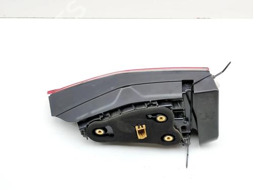 Right tailgate light SKODA OCTAVIA IV Combi (NX5, PV5) 2.0 TDi | BP39205772C80 - Image 3