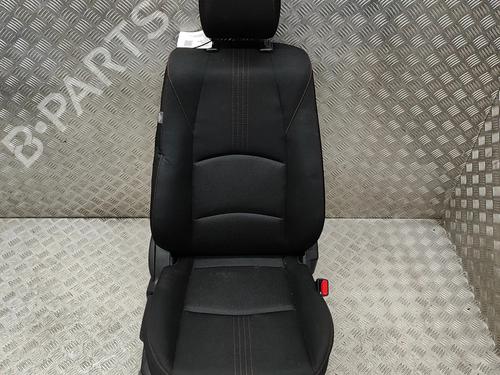 Used Right front seat Right front seat MAZDA 2 Hatchback (DL, DJ) 1.5 (DJLFS, DJ2HA) (110 hp) 28687421 28687421