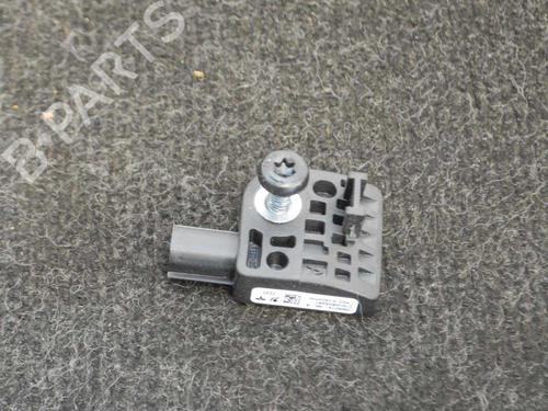 Elektronisk sensor TESLA MODEL S (5YJS) 75D AWD | BP20233000M84 