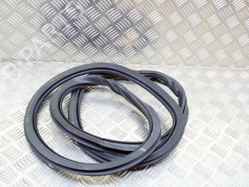 Rubber door seal AUDI A3 Limousine (8VS, 8VM) S3 quattro | BP14618132C142