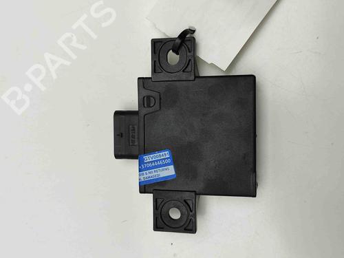 Module électronique PORSCHE CAYENNE (9YA) 3.0 E-Hybrid AWD (9YAAE1) | BP27784732M83