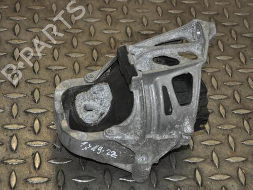 Used Engine mount Engine mount LAND ROVER RANGE ROVER IV (L405) 4.4 SDV8 4x4 (340 hp) 36042925 36042925
