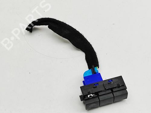 Switch OPEL VIVARO C Van (K0) 2.0 | BP33392474I30  - Image 5