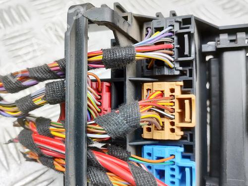 Fuse box AUDI A5 (8T3) RS5 quattro | BP37402489E1  - Image 6