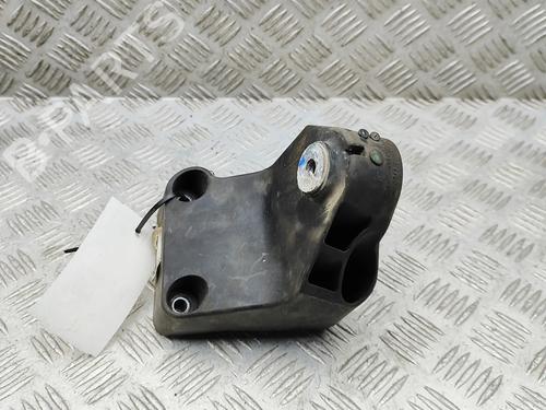 Used Engine mount Engine mount MERCEDES-BENZ E-CLASS (W213) E 220 d (213.004) (194 hp) 33395199 33395199