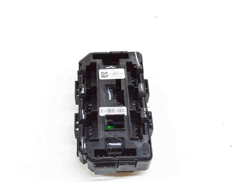 Fuse box BMW X5 (F15, F85) xDrive 30 d | BP8837693E1