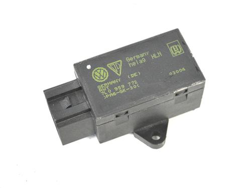 Used Electronic sensor PORSCHE CAYENNE (9PA) 3.2 (241 hp) 30218452