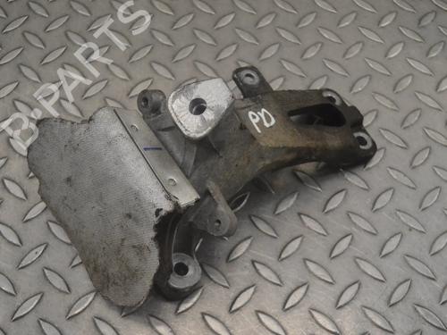 Used Engine mount Engine mount AUDI A4 Allroad B8 (8KH) 3.0 TDI quattro (245 hp) 33366107 33366107