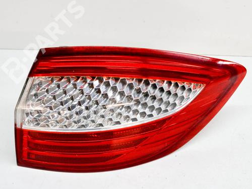 Used Right taillight FORD MONDEO IV Turnier (BA7) 2.0 TDCi (115 hp) 7736178