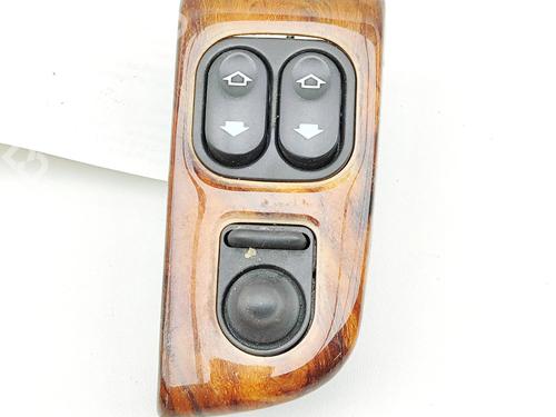 Used Right front window switch Right front window switch 36327012 36327012
