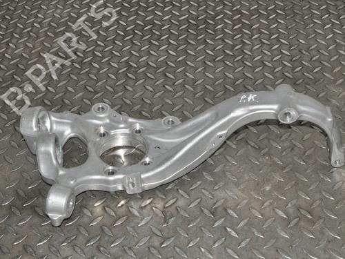 Left front steering knuckle LAND ROVER RANGE ROVER IV (L405) 4.4 SDV8 4x4 | BP30266903M25