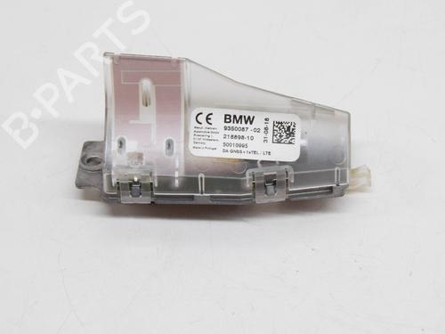 Antenne/Base BMW 4 Coupe (F32, F82) 420 i (184 hp) 8835284