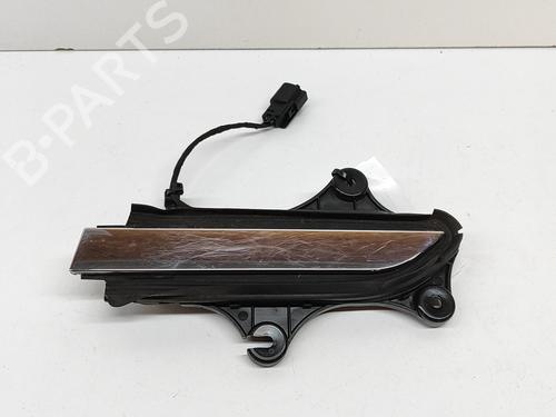 venstre-foran-utvendig-handtak-tesla-model-x-5yjx-2013-25218037 main image