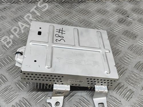 Elektronisk modul TESLA MODEL Y (5YJY) EV Performance All-wheel Drive (462 hp) 28558145