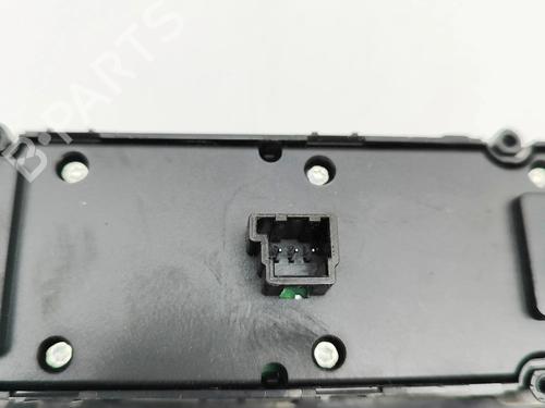 Right front window switch MERCEDES-BENZ E-CLASS Coupe (C207) E 350 BlueTEC / d (207.326) | BP31528723I26