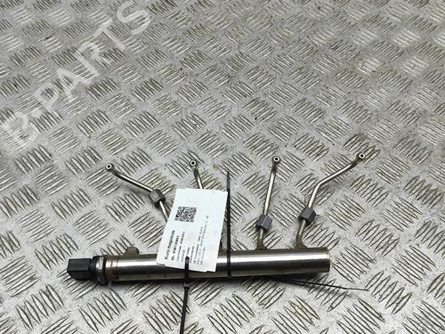 Used Injection rail Injection rail 38431946 38431946