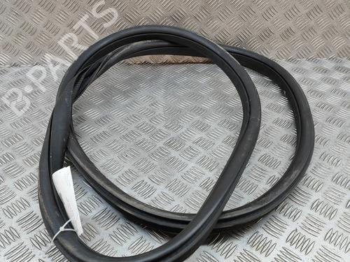 rubber-door-seal-jaguar-i-pace-x590-2018-27778740 main image