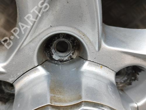 Rim HYUNDAI TERRACAN (HP) 2.9 CRDi 4WD | BP24817743C45