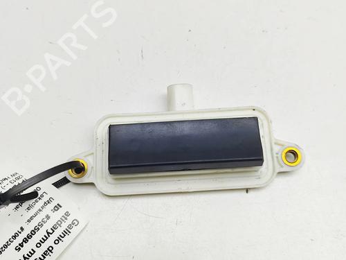 kombi-kontakt-stilkkontakt-tesla-model-x-5yjx-2013-34444001 main image