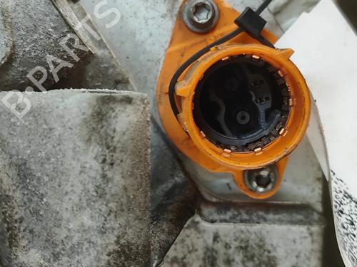 AC compressor MG MG 4 (EH32) EV | BP33391379M34 - Image 6