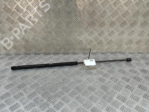 hood-lift-support-mercedes-benz-s-class-w220-v220-1998-1999-2000-2001-2002-2003-2004-2005-25614661 main image