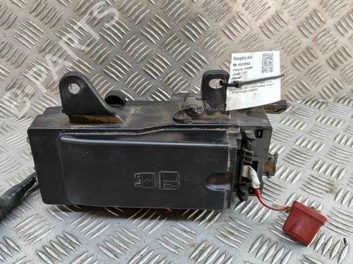 Fuse box LAND ROVER RANGE ROVER VELAR (L560) 2.0 D240 SD4 4x4 | BP29337204E1
