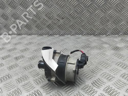 Used Auxiliary water pump Auxiliary water pump AUDI Q6 E-TRON (GFB) e-tron quattro (387 hp) 33740276 33740276