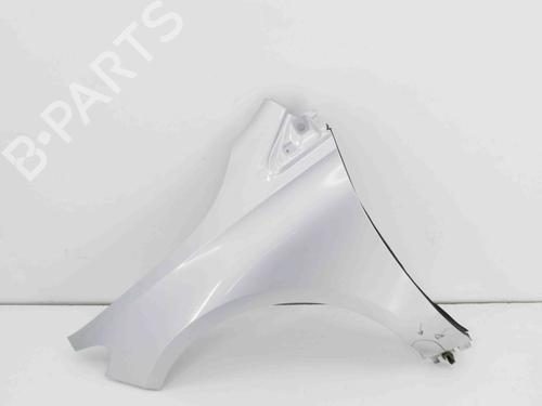 Used Left front fenders MERCEDES-BENZ B-CLASS Sports Tourer (W247) B 180 (247.084) (136 hp) 27761411