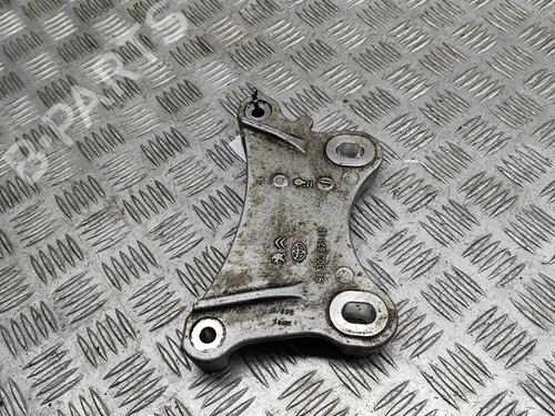 Used Engine mount Engine mount OPEL VIVARO C Bus (K0) VIVARO-E (136 hp) 27786553 27786553